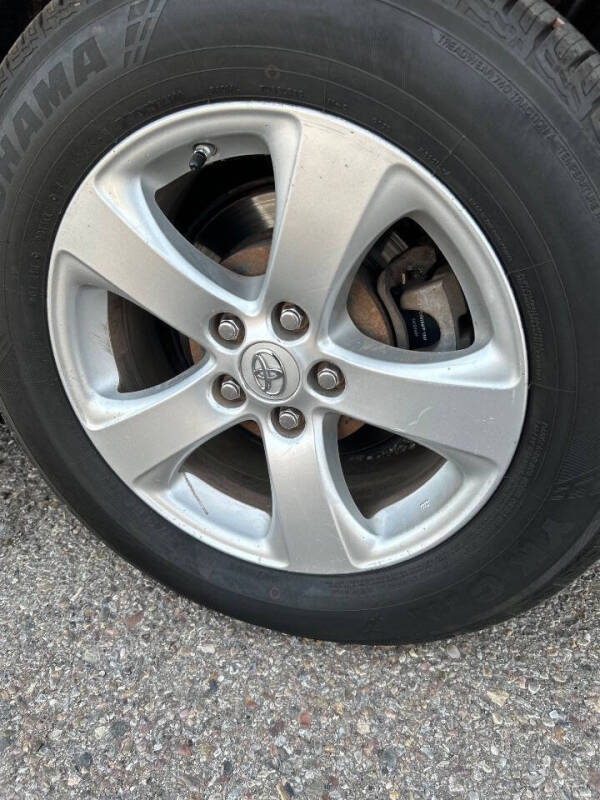 2013 Toyota Sienna LE 8-Passenger