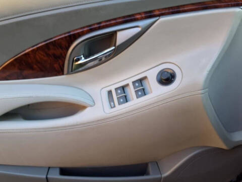 2012 Buick LaCrosse Premium 1