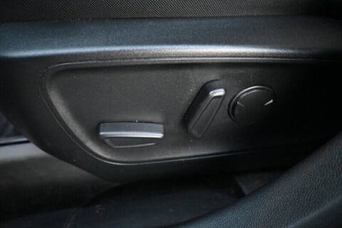 2022 Ford Escape Hybrid SE