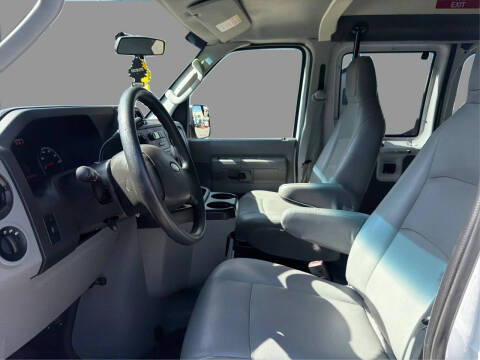2014 Ford E-Series E-250