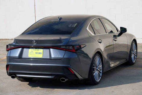 2023 Lexus IS 300