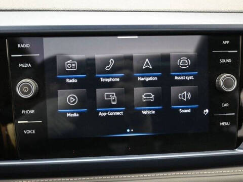 2024 Volkswagen Taos SE 4Motion