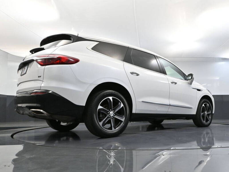 2021 Buick Enclave Essence