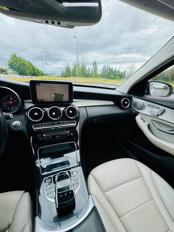 2016 Mercedes-Benz C-Class