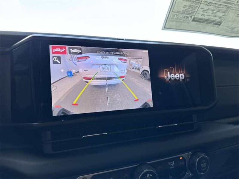 2025 Jeep Gladiator Mojave