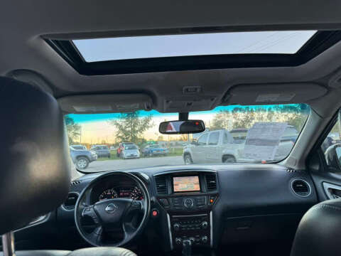 2013 Nissan Pathfinder SL