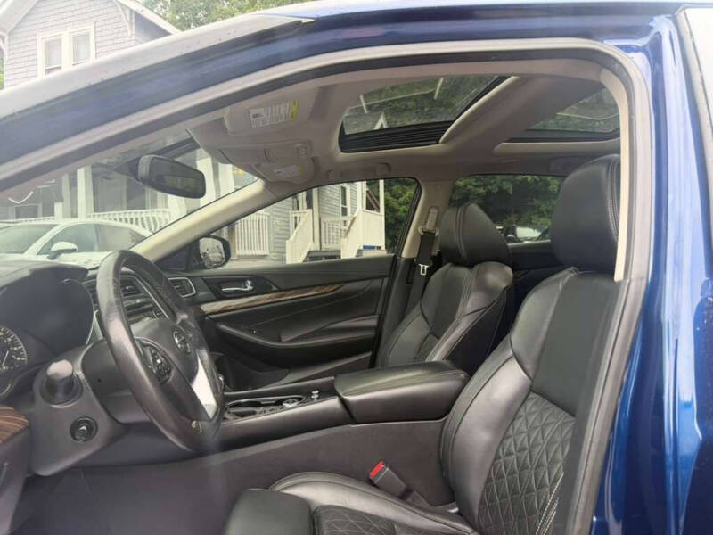 2016 Nissan Maxima Platinum