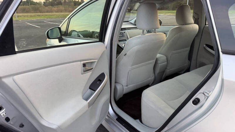 2012 Toyota Prius Two