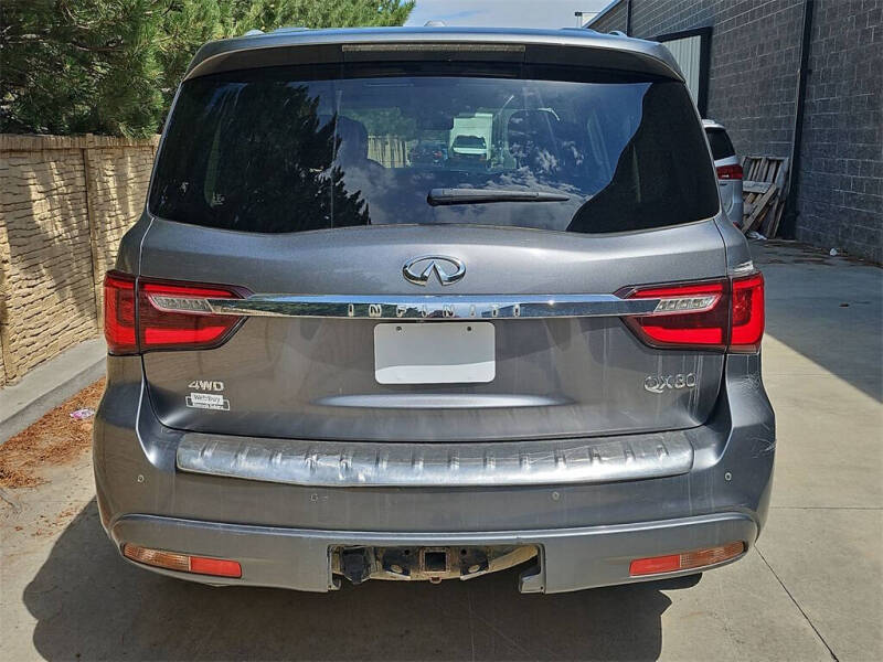 2020 Infiniti QX80 Luxe