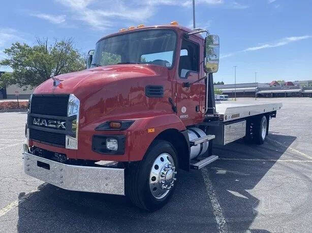 2024 Mack MD6