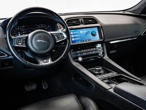 2020 Jaguar F-PACE S