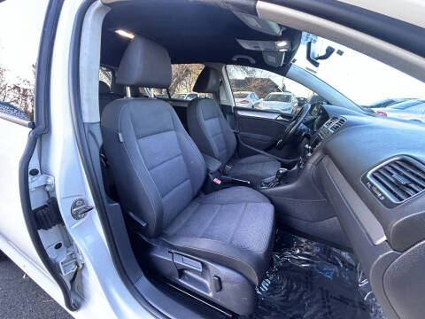 2012 Volkswagen Golf TDI