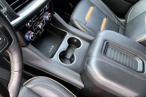 2023 GMC Yukon XL AT4