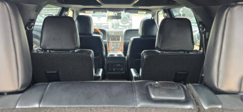 2017 Lincoln Navigator Select