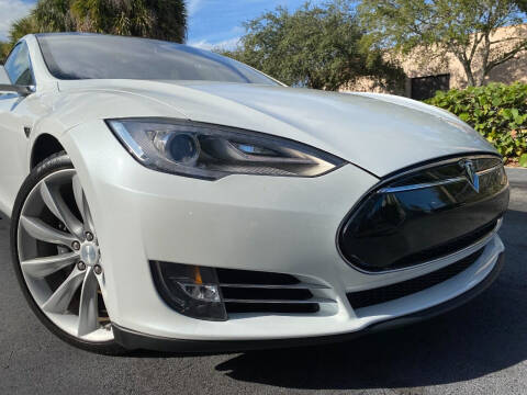 2012 Tesla Model S Performance