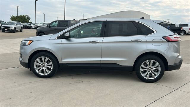 2023 Ford Edge Titanium