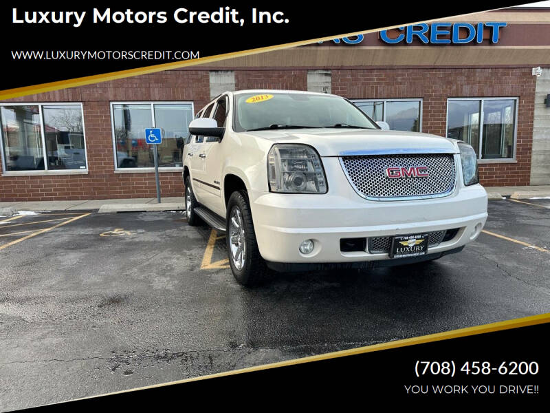 2013 GMC Yukon for sale at Luxury Motors Credit, Inc. in Bridgeview IL