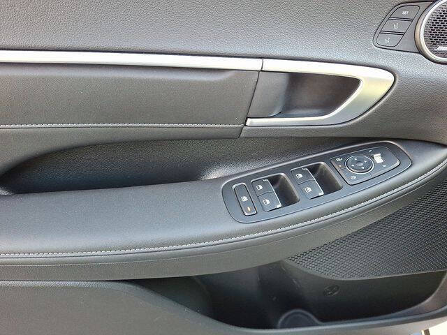 2024 Hyundai Sonata Hybrid Limited