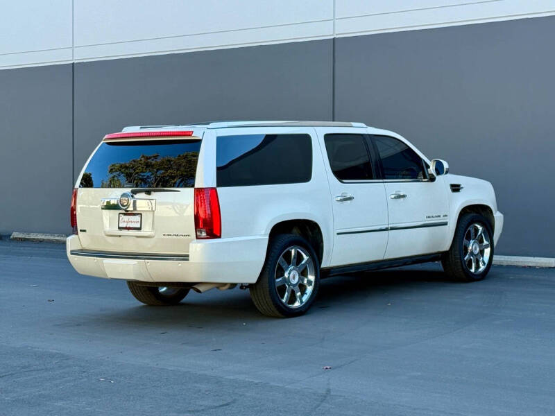 2012 Cadillac Escalade ESV Luxury