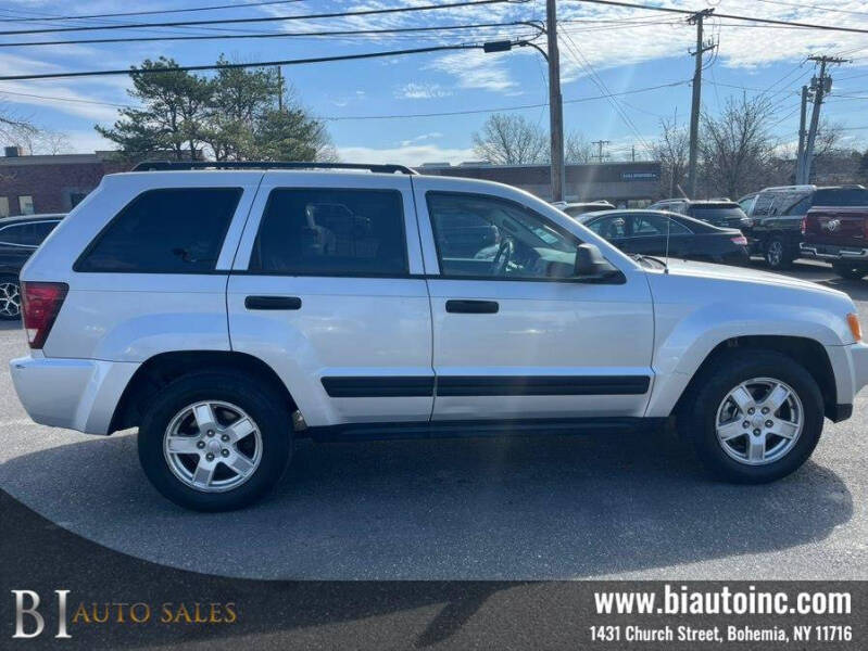 2005 Jeep Grand Cherokee Laredo