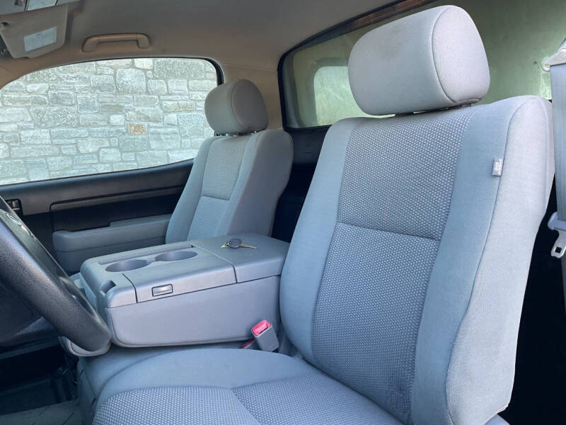 2010 Toyota Tundra Grade