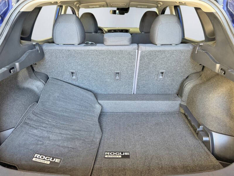 2022 Nissan Rogue Sport S