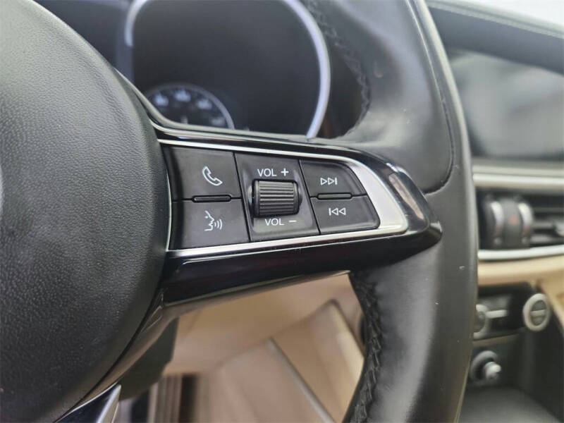 2020 Alfa Romeo Stelvio Ti