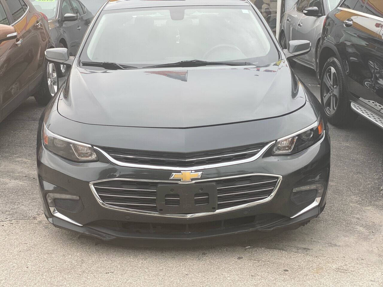 2017 Chevrolet Malibu  - $13,750