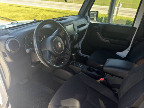 2017 Jeep Wrangler Willys Wheeler