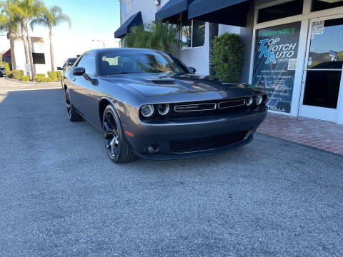 2015 Dodge Challenger SXT Plus