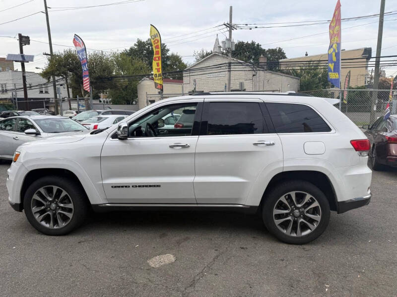 2017 Jeep Grand Cherokee Summit