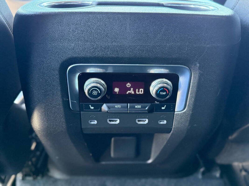 2021 GMC Yukon AT4