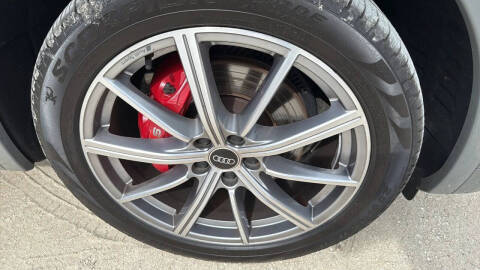 2021 Audi SQ5 3.0T quattro Premium Plus