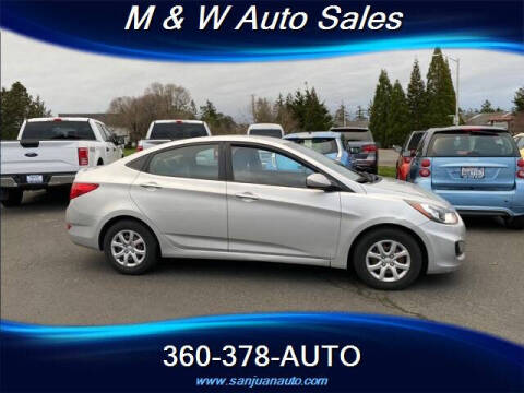 2012 Hyundai Accent GLS