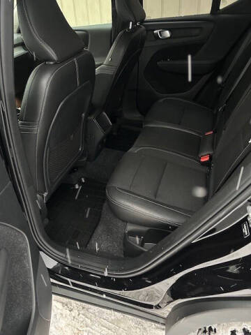 2020 Volvo XC40 T5 Momentum