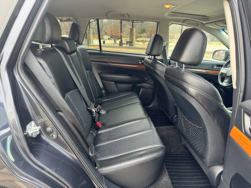 2013 Subaru Outback 2.5i Limited