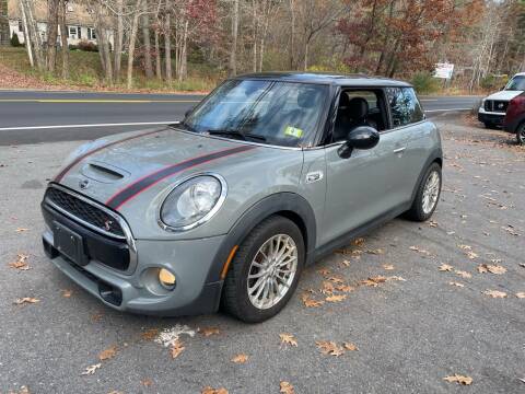 2014 MINI Hardtop for sale at Old Rock Motors in Pelham NH