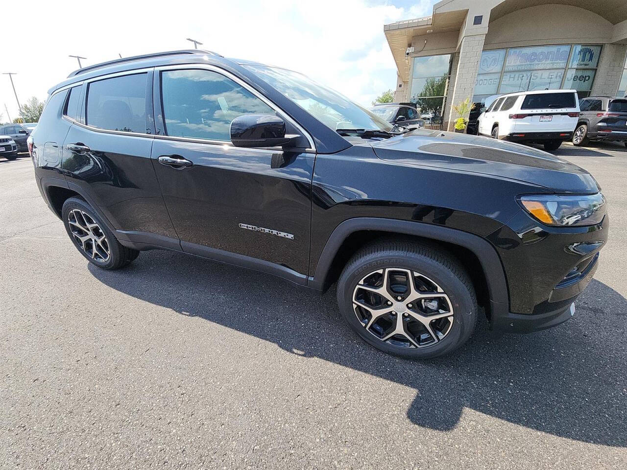 2024 Jeep Compass for sale at Victoria Auto Sales in Victoria, MN