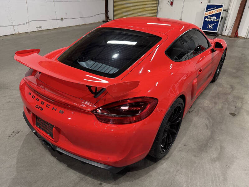 2016 Porsche Cayman GT4