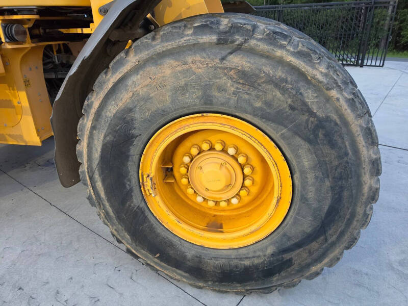 2009 Volvo L90F