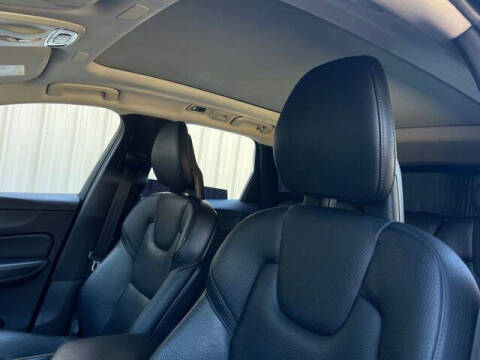 2018 Volvo XC60 T5 Momentum