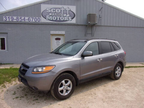 2008 Hyundai Santa Fe for sale at SCOTT FAMILY MOTORS in Springville IA