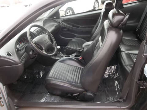 2004 Ford Mustang Mach 1 Premium