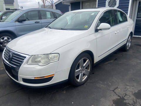 2008 Volkswagen Passat for sale at Trinity Motors in Lackawanna NY