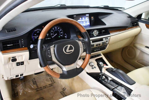 2013 Lexus ES 300h