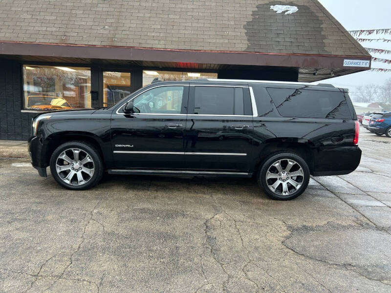 2017 GMC Yukon XL Denali