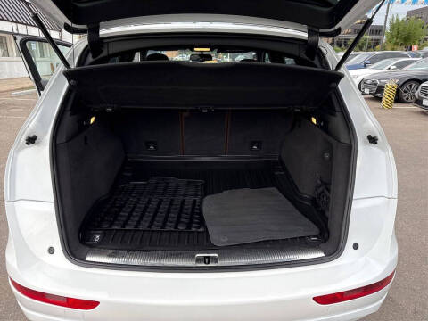 2015 Audi Q5 2.0T quattro Premium Plus