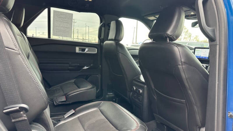 2022 Ford Explorer ST-Line