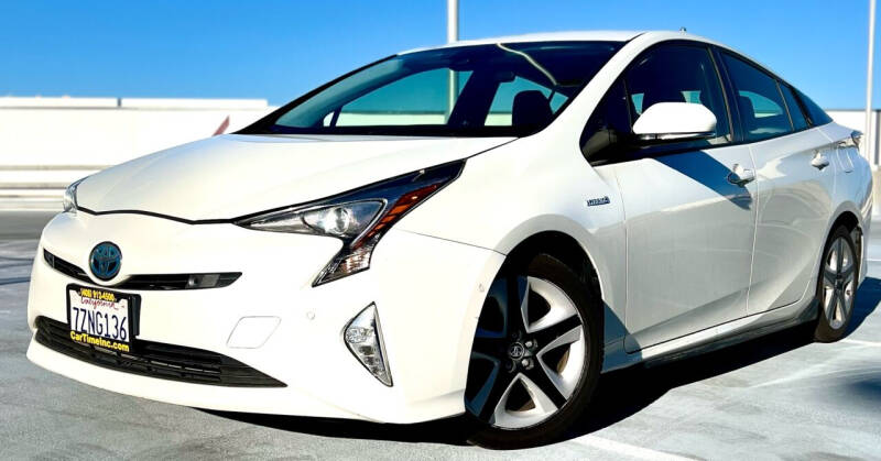 2017 Toyota Prius Four Touring