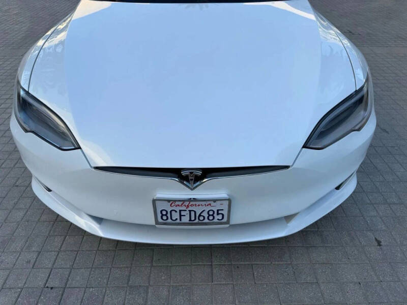 2017 Tesla Model S 75D